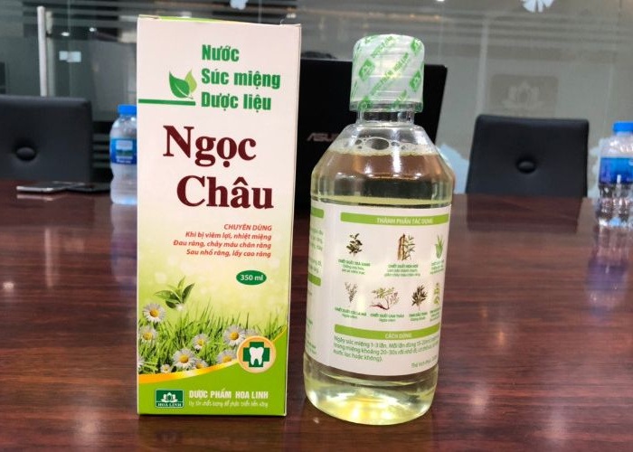 Nước súc miệng dược liệu Ngọc Châu làm sạch, khử mùi hôi chai 350ml